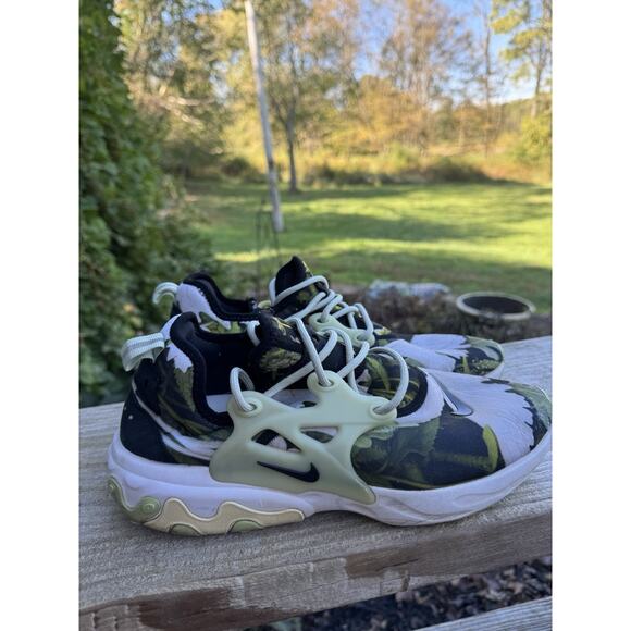 Nike React Presto Pistachio Frost Men’s Sneakers Size 9.5 - Picture 1 of 7